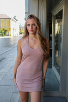 EX ÉLAN Candy Pink – Вталена розова мини рокля с набори